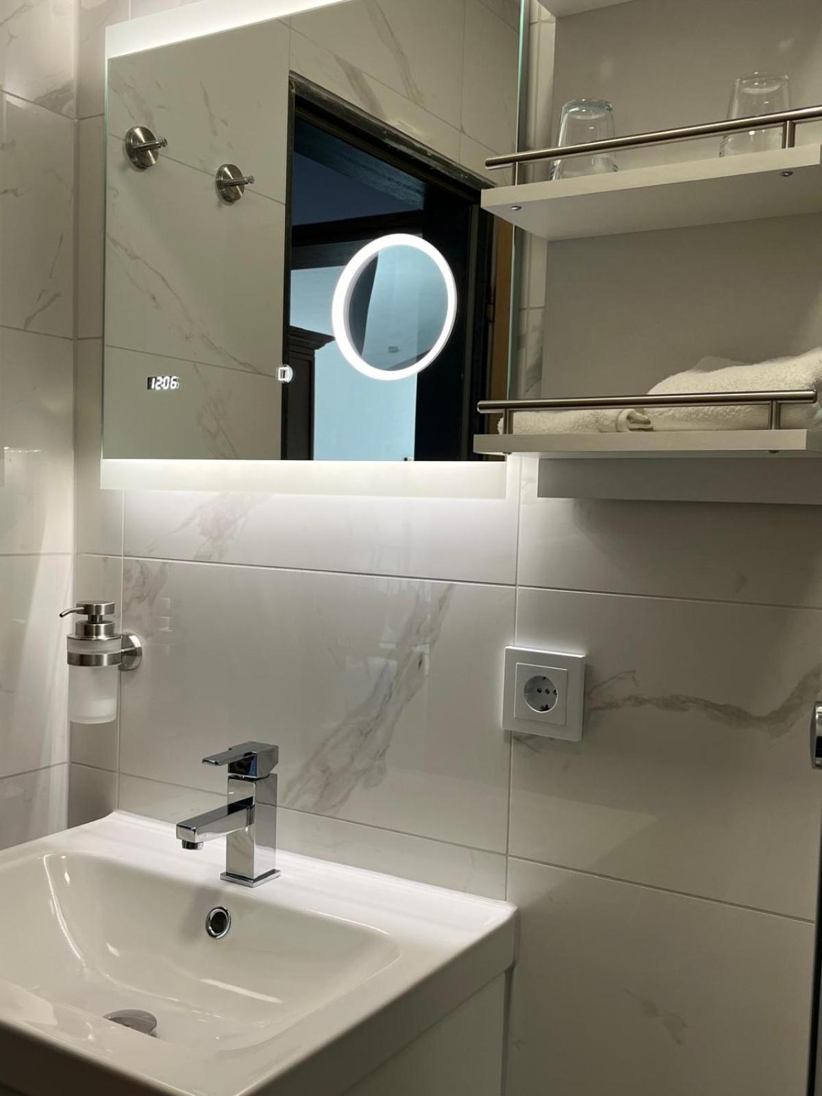 Hotel Markgraf باد بيلنغن المظهر الخارجي الصورة